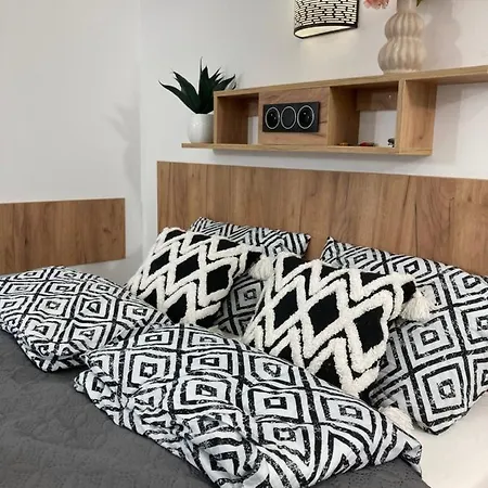 Nowe Apartamenty Gorskie Krajobrazy Z Widokiem Na Snieznik - Willa Sowia Stronie Śląskie Zewnętrze zdjęcie