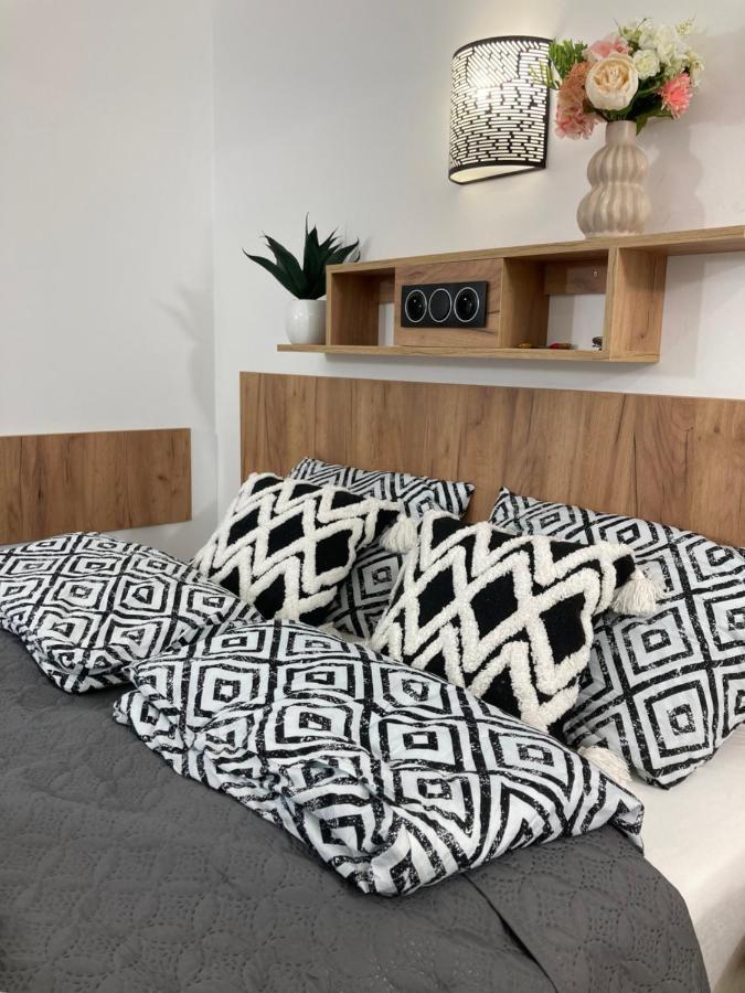 Nowe Gorskie Krajobrazy Z Widokiem Na Snieznik - Sowia Apartment