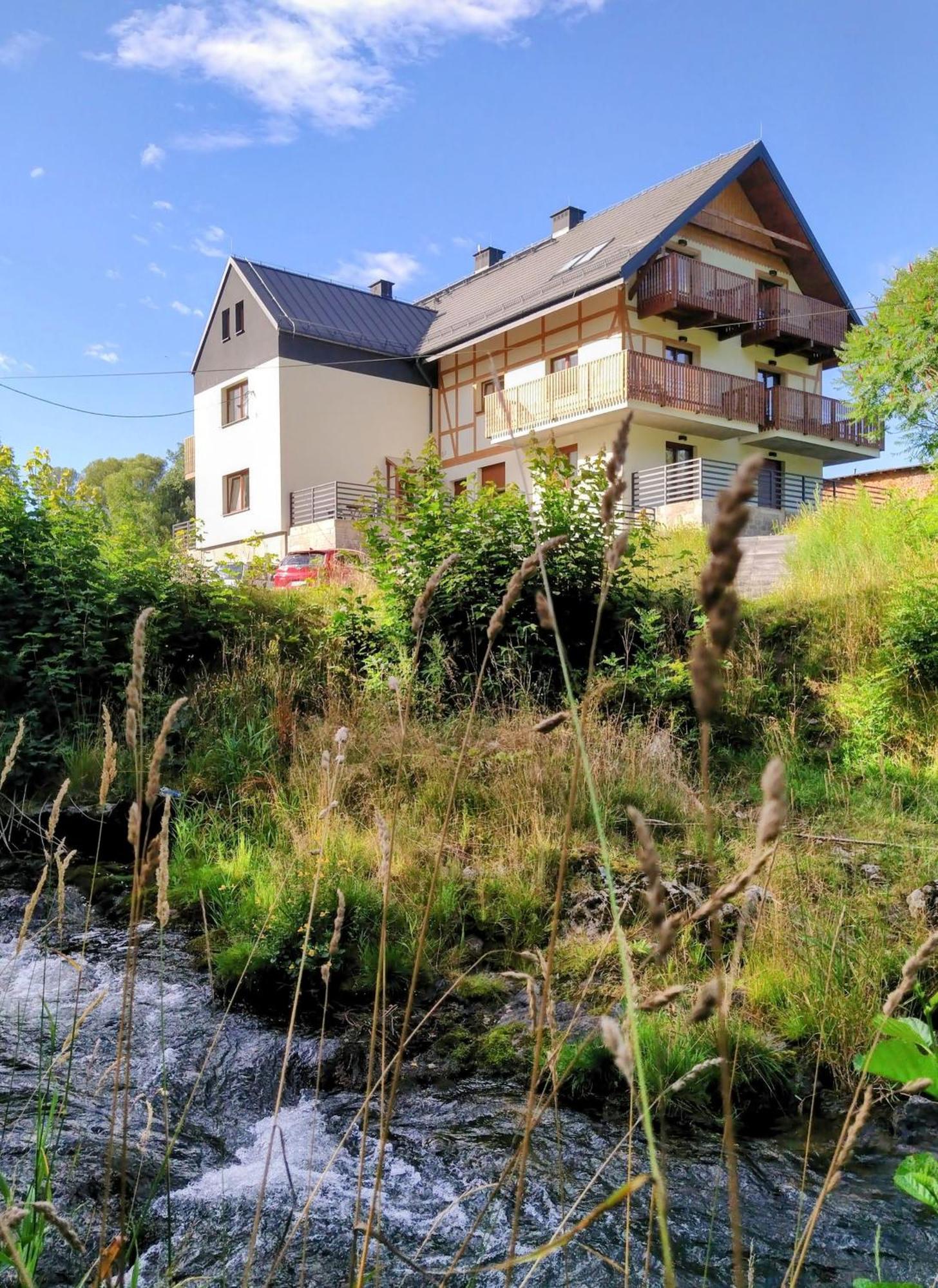 Nowe Gorskie Krajobrazy Z Widokiem Na Snieznik - Sowia Apartment
