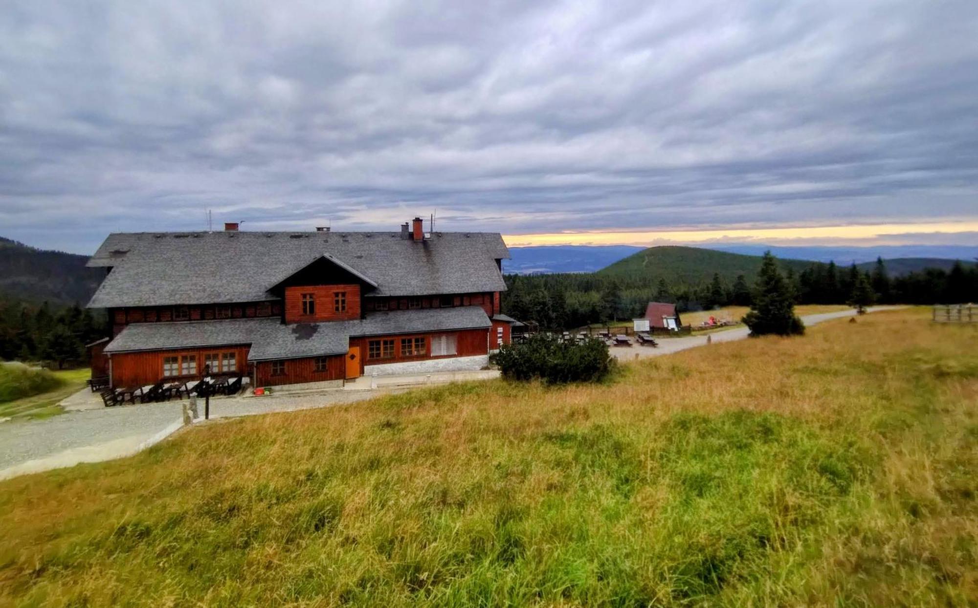 Nowe Gorskie Krajobrazy Z Widokiem Na Snieznik - Sowia Stronie Slaskie